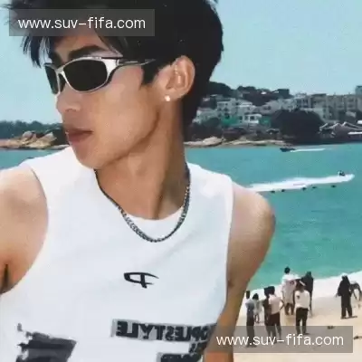 窦芸昀